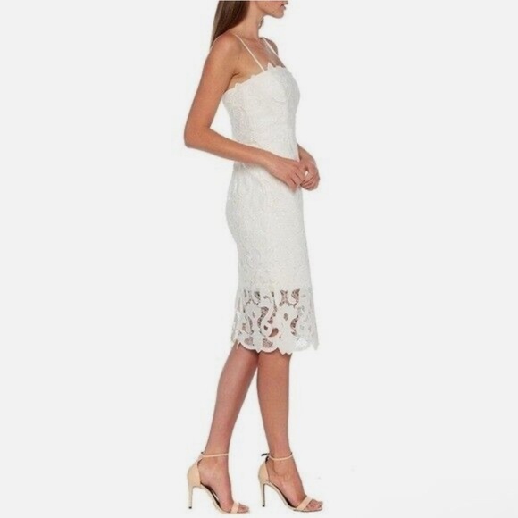 Lace Sheath Dress in White Size 12/XL Elegant Winter Soft Luxury Quiet Luxury - Picture 2 of 13